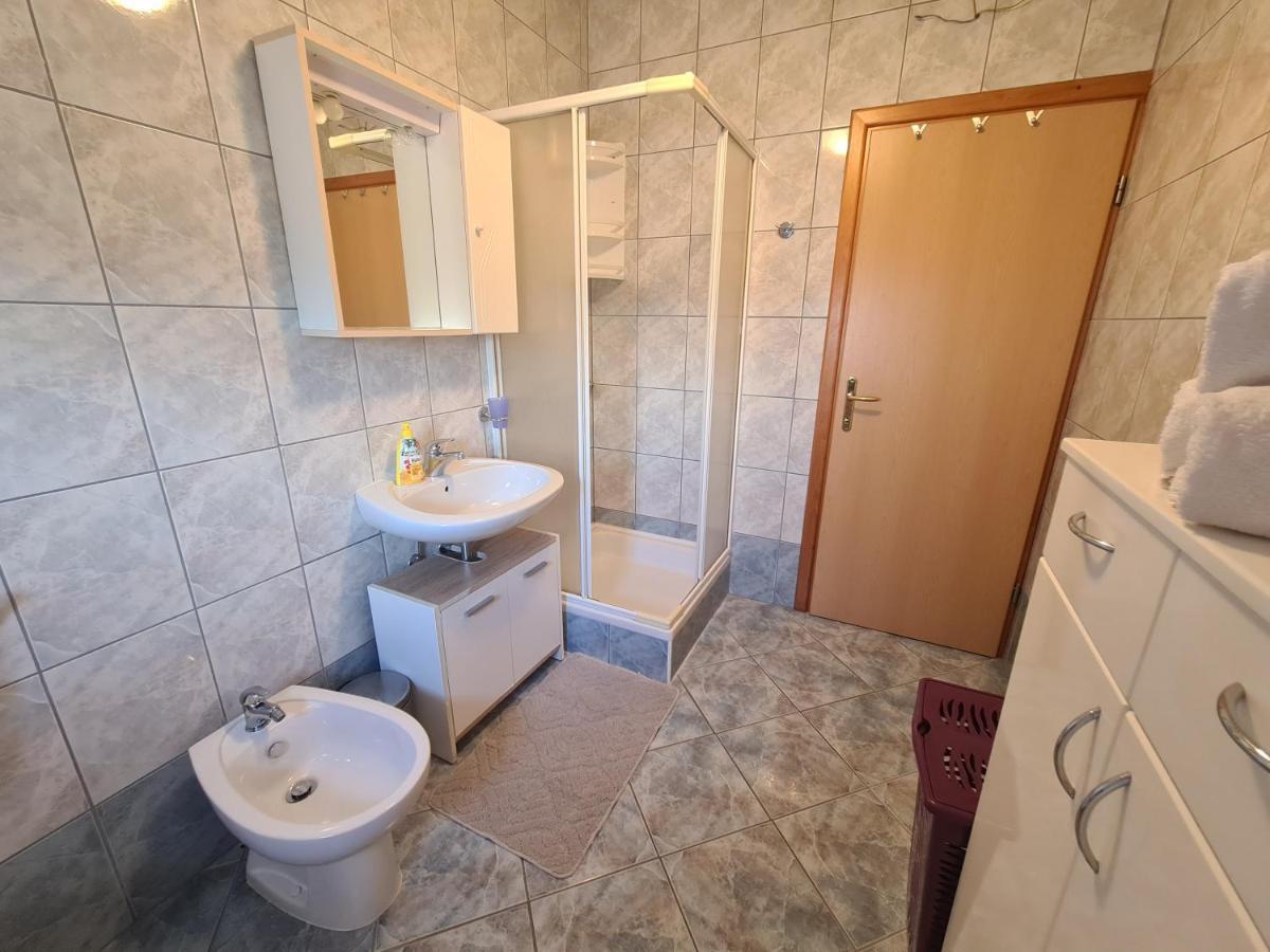 Apartments Pranjic With Pool Nova Vas  Екстер'єр фото