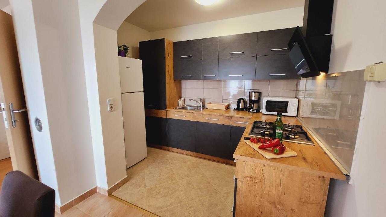 Apartments Pranjic With Pool Nova Vas  Екстер'єр фото