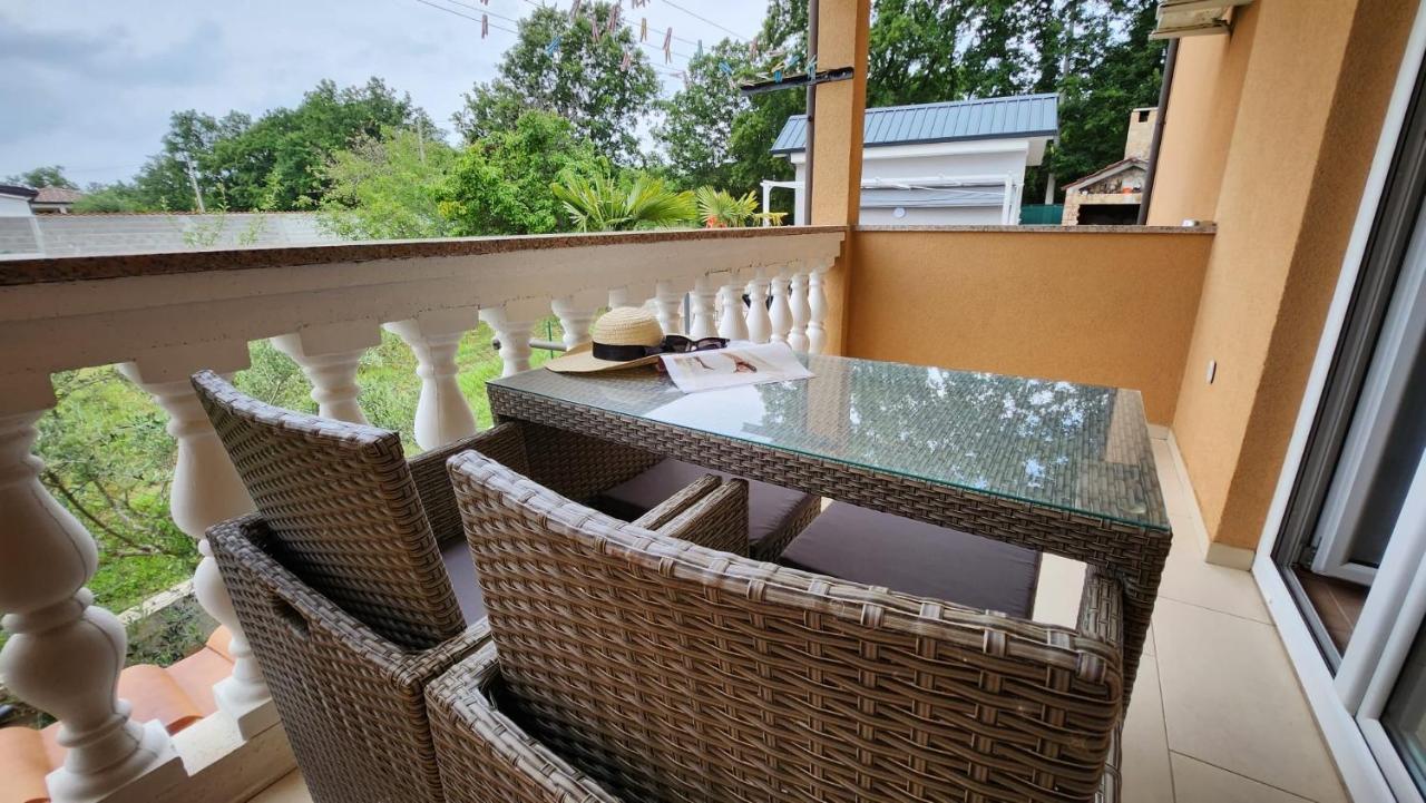 Apartments Pranjic With Pool Nova Vas  Екстер'єр фото